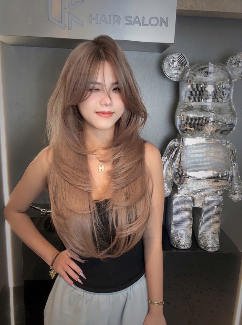 Nhuộm nâu sữa layer mái bay